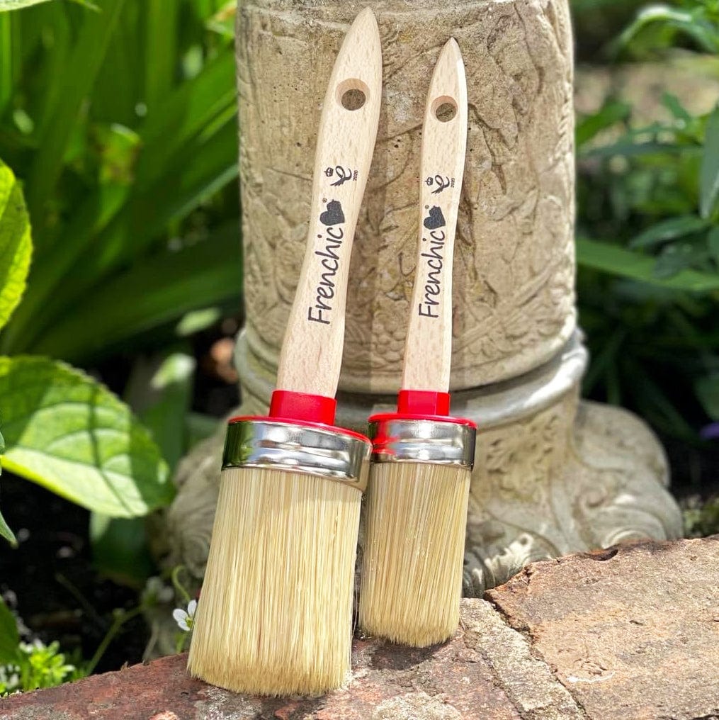 Brushes Brushes Small Synthetic Oval Brush